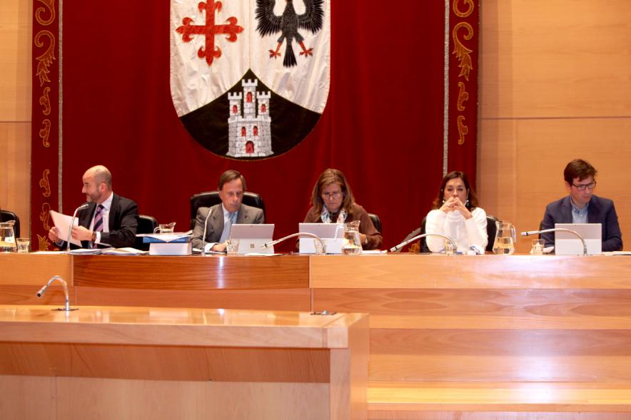 Junta de Gobierno Municipal durante el pleno