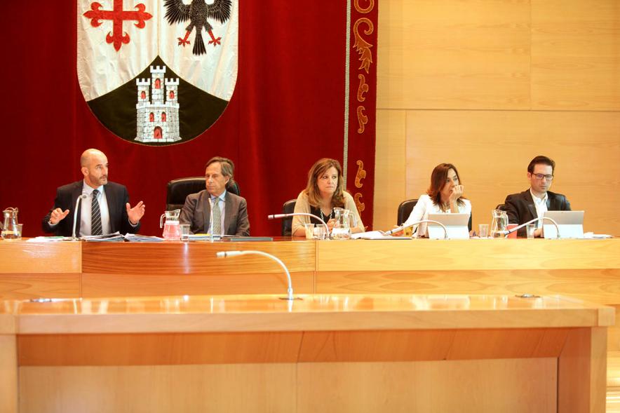 Junta de Gobierno Municipal durante el pleno