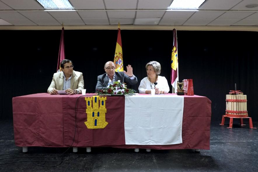 Pregón Fiesta de la Vendimia de la Casa de Castilla La Mancha - Imagen de los conferenciantes.