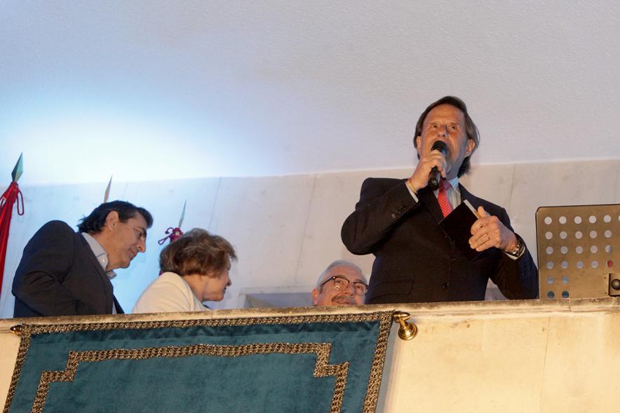 Pregón Fiestas Virgen de la Paz 2018 -  El alcalde desde el balcón.
