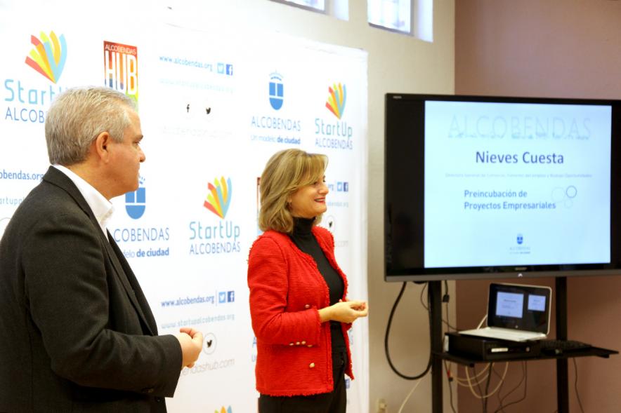 Clausura Ier Programa de Preincubación de Empresas - Un ponente del programa.