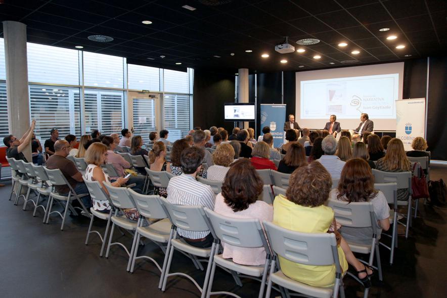 Ier Premio de Narrativa Alcobendas Juan Goytisolo 2018 - Imagen trasera de los espectadores. 