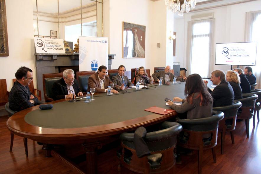 Alcalde Ignacio de Vinuesa y miembros del jurado. 
