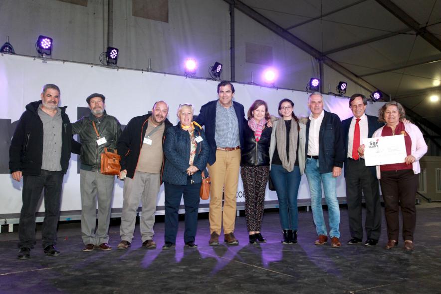 Premiados con representantes del consistorio