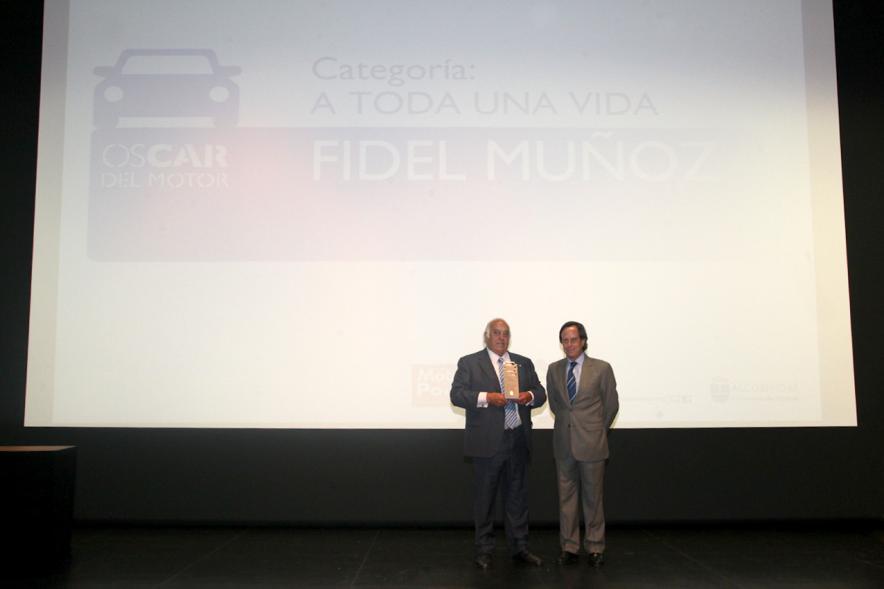 Entrega de Premios Oscar del Motor -  Premiados con el alcalde.