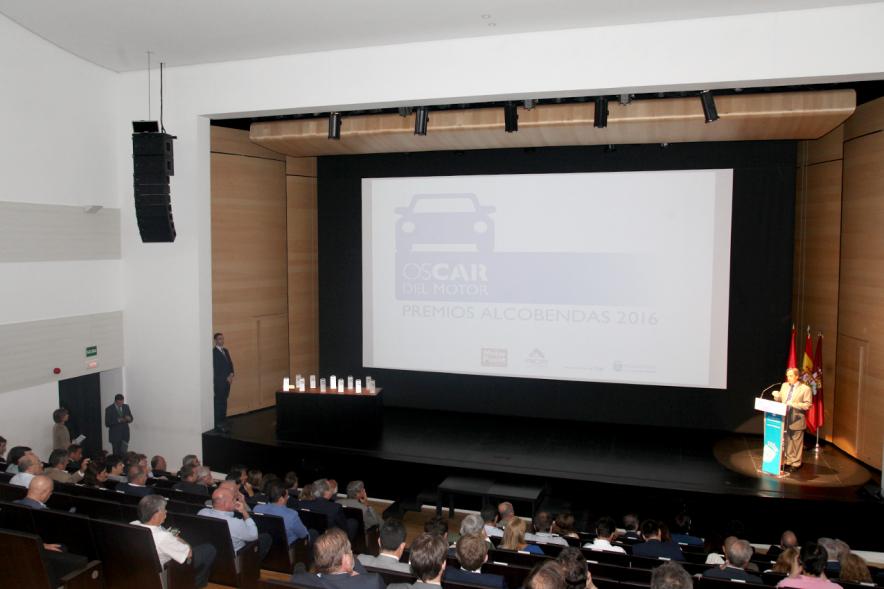 Entrega de Premios Oscar del Motor -  Panorámica del escenario y asistentes.