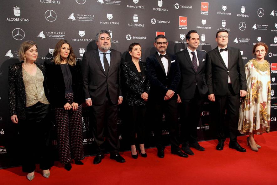 Políticos posando