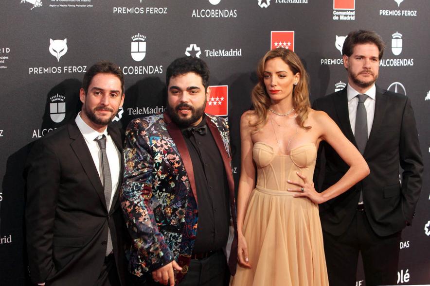 Posando en la alfombra roja