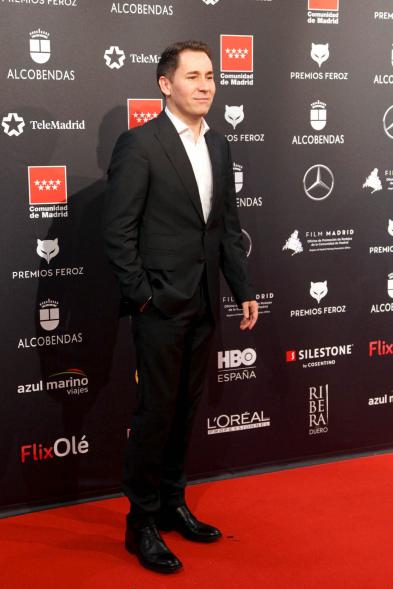 Posando en alfombra roja