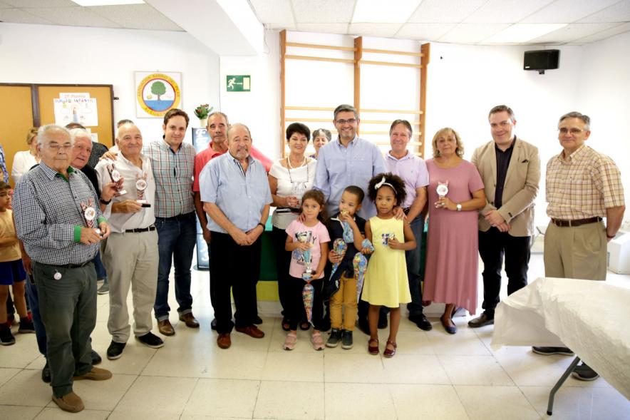 Posado general de asistentes al evento