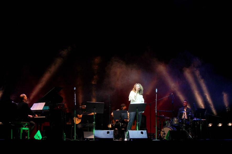 Actuación musical durante el evento