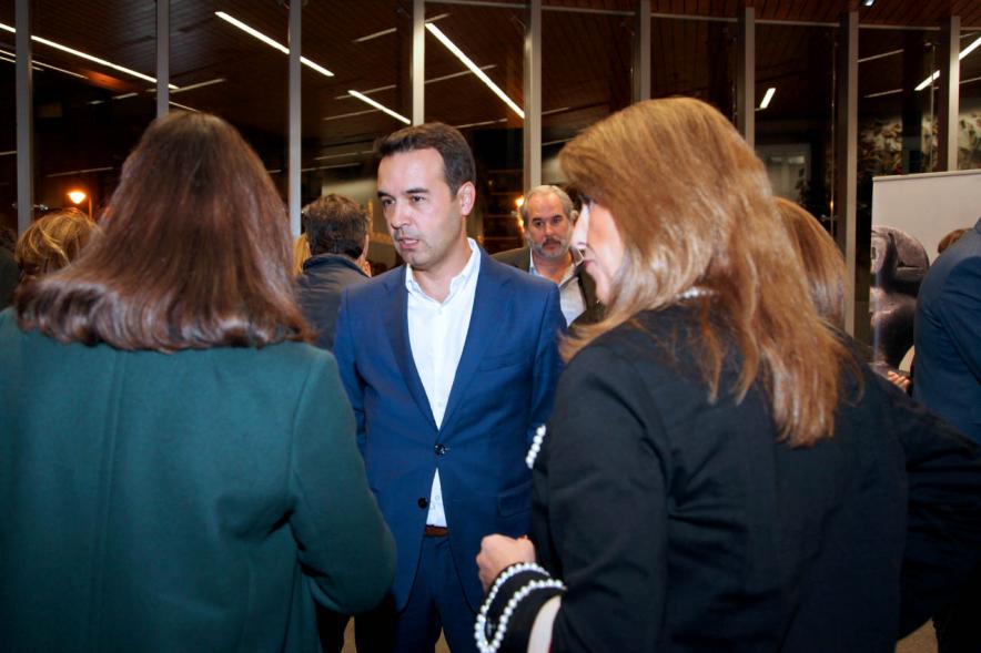 Concejal Roberto Fraile Herrera y asistentes al evento - 2019