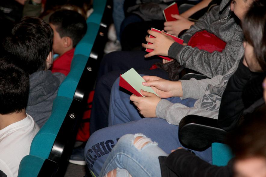 Presentación de la Campaña "Se Buscan Valientes" - El publico asistente.