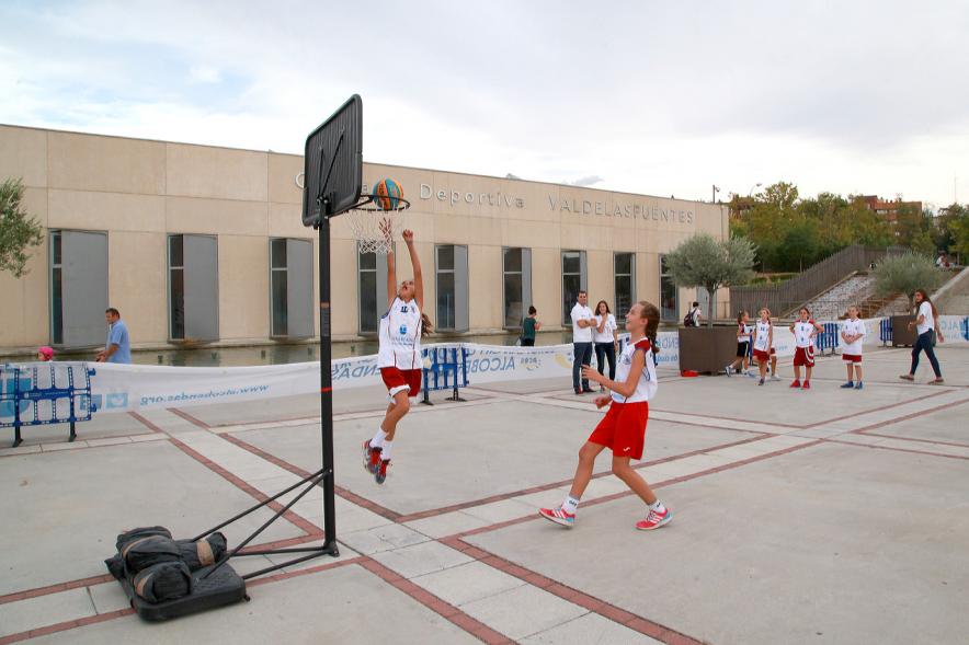 Presentación Equipos FUNDAL Temporada 2016-17 -  Jugadores de baloncesto.
