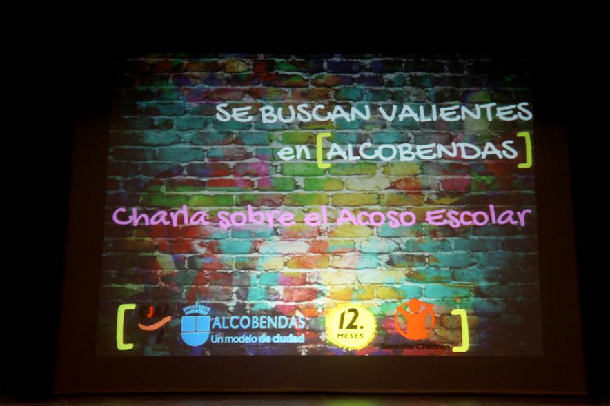 Presentación de la Campaña "Se Buscan Valientes"  - Logotipo de la campaña.