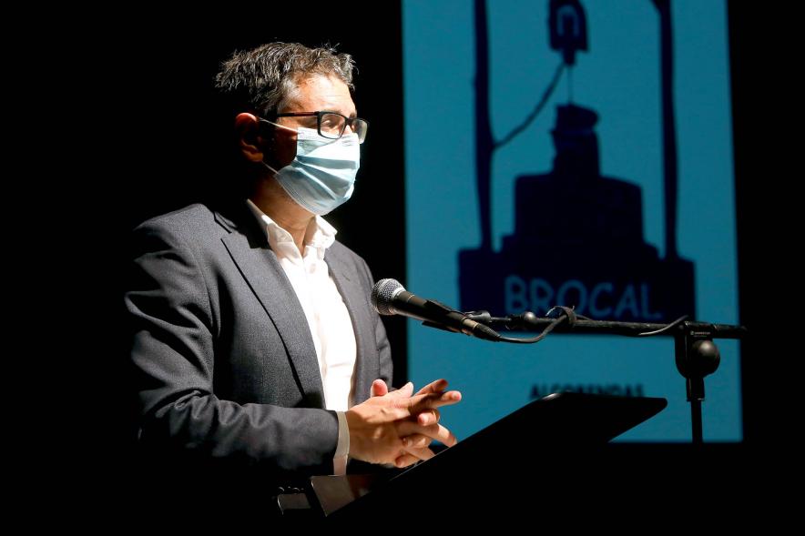Ponente, Alcalde Rafael Sánchez.