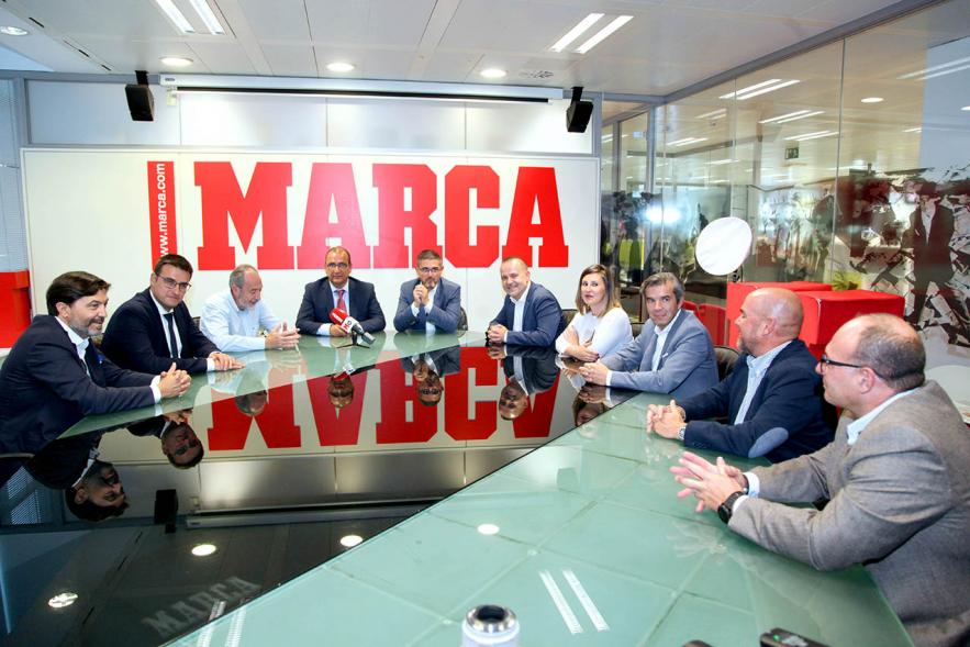 Presentación Madrid International Cup U14 2019 -  Imagen los representantes de la organización en un momento de la presentación.