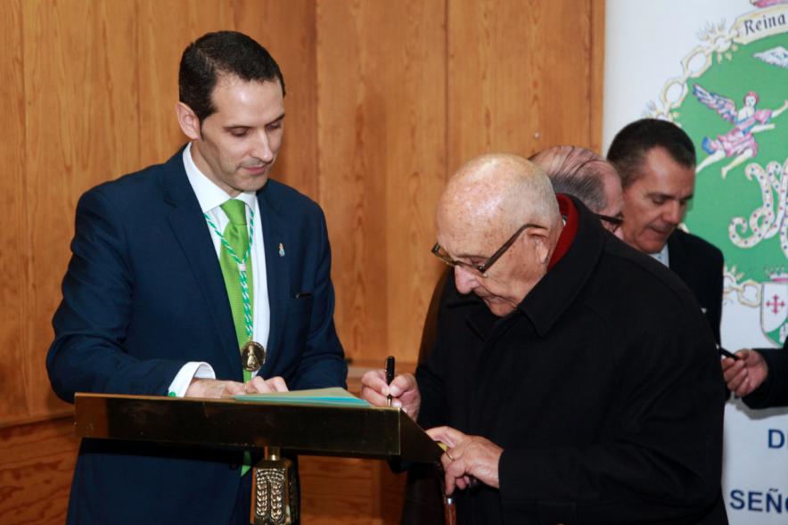 Nombramiento Prioste Mayor Fiestas Virgen de La Paz 2017 - Recogida de firmas.