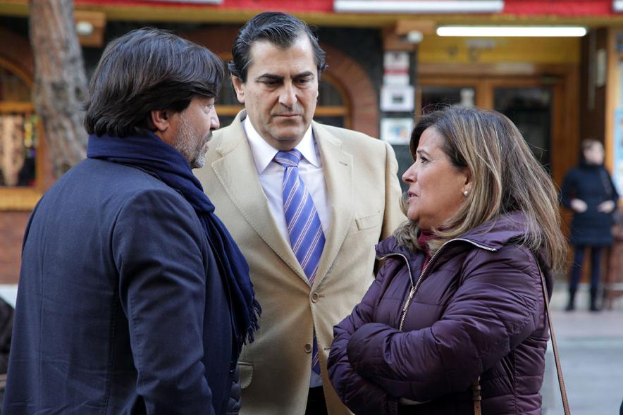 Nombramiento del Prioste Mayor Fiestas Virgen de la Paz 2018 - Las autoridades municipales juntas.