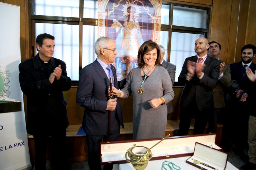 Fiestas Virgen de la Paz 2019 - Nombramiento Prioste Mayor - Plano general de las autoridades, el nuevo Prioste y las Presidenta de la Hermandad.