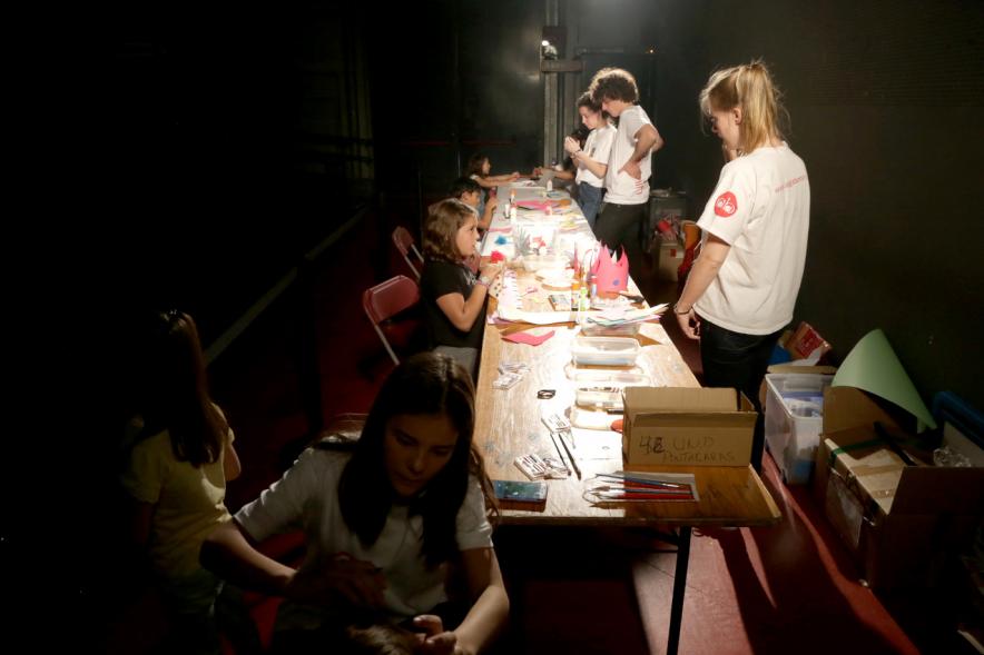 XIIº Día Solidario a Favor de Proactiva Open Arms - Imagen de talleres con niños.