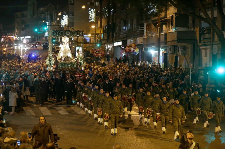 Procesión de la Virgen de La Paz 2017 - La banda militar.