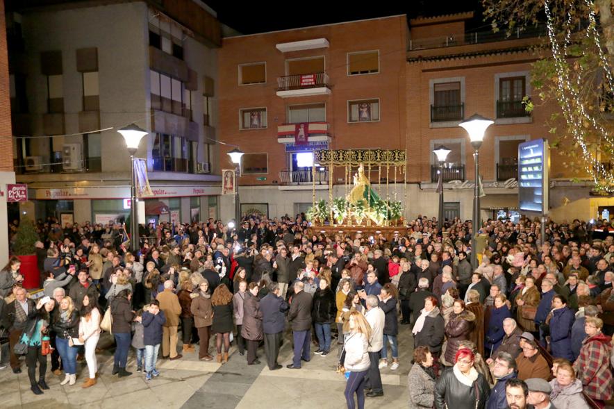 Procesión Virgen de la Paz 2018 - Plano general del público.
