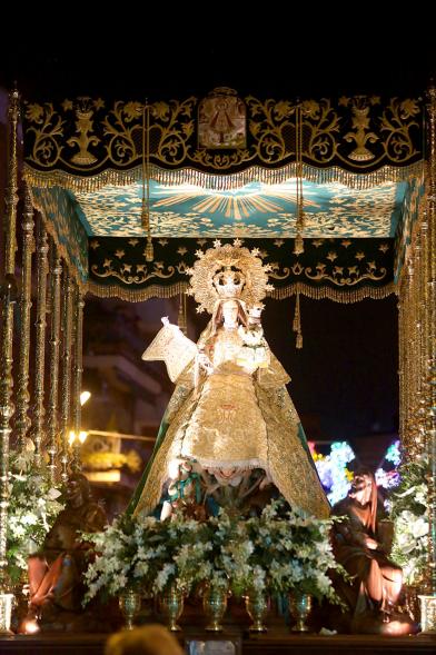 Procesión Virgen de la Paz 2018 -  Plano principal de la Virgen de la Paz.