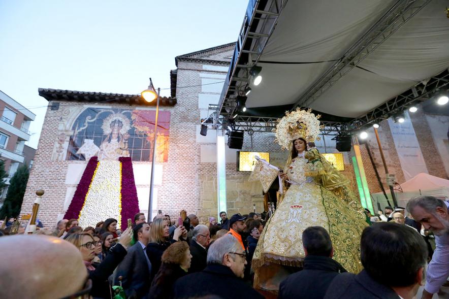 Procesión Virgen de la Paz 2018 - Salida de la Virgen.