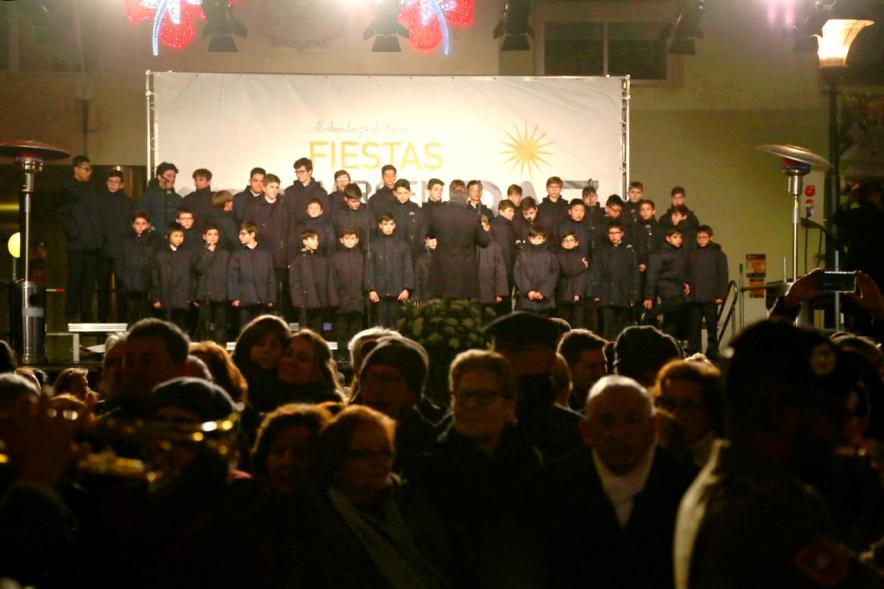 Participantes en la Procesión Virgen de la Paz 2020