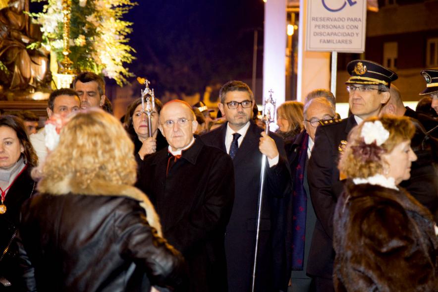 Participantes y autoridades. Procesión Virgen de la Paz 2020 