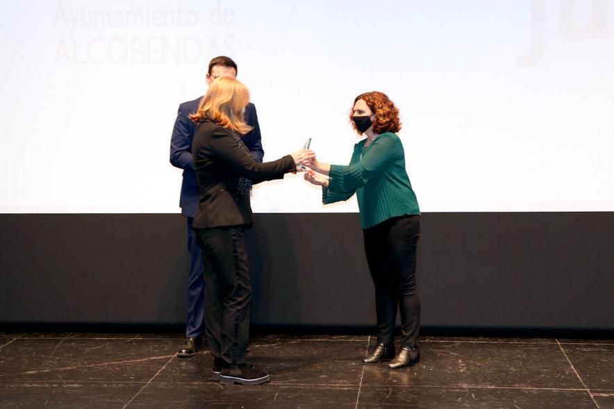 Concejales Ana Soto, Miguel Ángel Arranz y premiado. Jubilación de Profesores - 2020