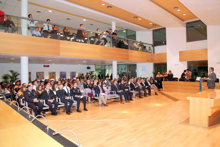 Entrega de Medallas de Protección Civil 2018 - Imagen panorámica del salón donde se celebra el acto.