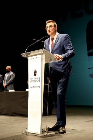 Entrega Reconocimientos de Protección Civil - Primer plano de Miguel Ángel Arranz, vicealcalde,  en el estrado.
