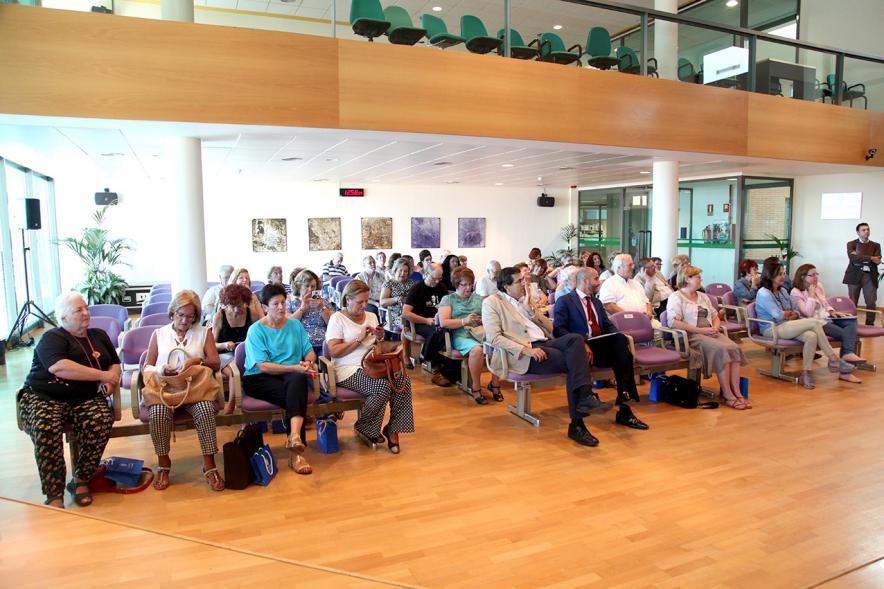 Recepción a la Asociación de Jumelage de Epinay - Imagen del público asistente al acto.