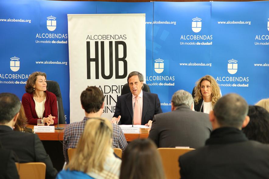 Recepción Delegación Iberoamericana IIº Edición Programa Liderazgo Público (Fundación Carolina) -  Imagen frontal del alcalde. 
