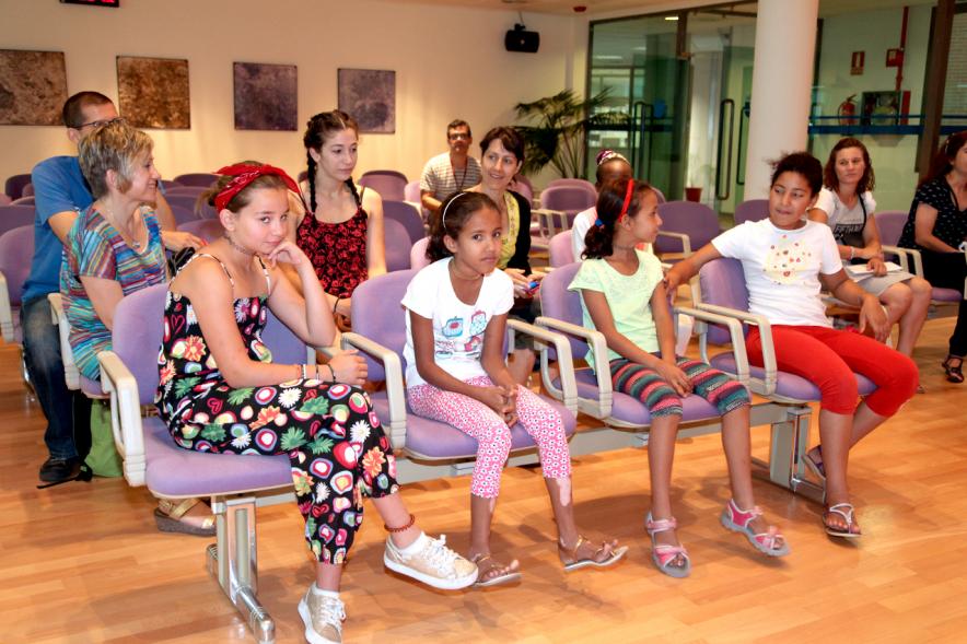 Recepción Niños Saharauis Programa Vacaciones en Paz - Primer plano de los niños.