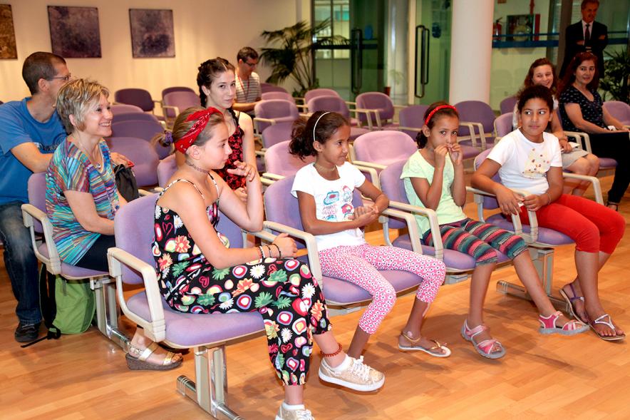 Recepción Niños Saharauis Programa Vacaciones en Paz -Primer plano de los niños.