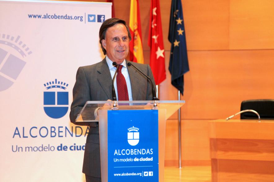 Recepción del Club Natación - Discurso del alcalde.   