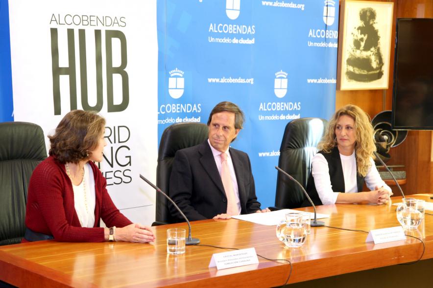 Recepción Delegación Iberoamericana IIº Edición Programa Liderazgo Público (Fundación Carolina) - Imagen de la  mesa de las autoridades.