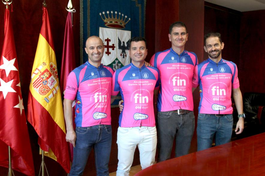 Recepción Agentes del Grupo Luna de la Policía Local - Imagen los agentes del grupo Luna de la Policía Local que han asistido a la recepción.