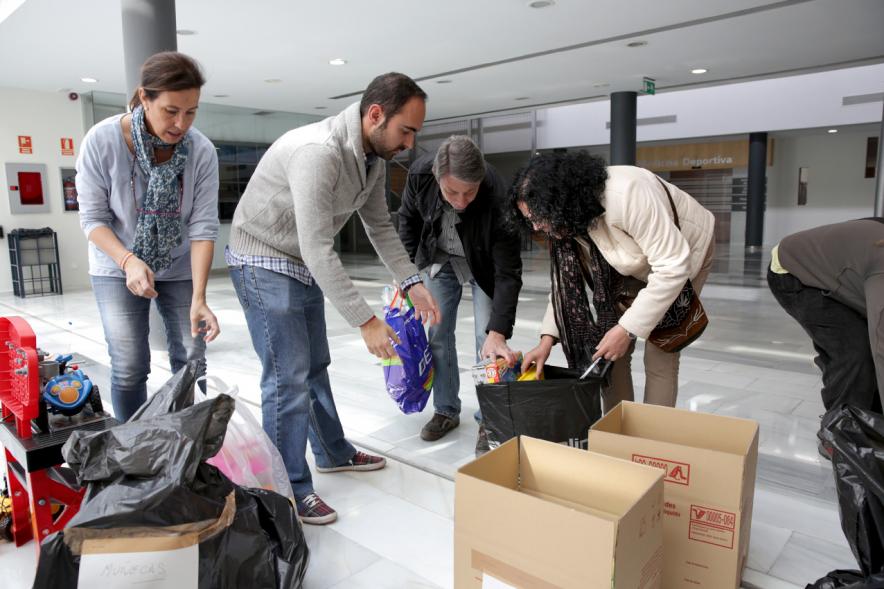 Campaña de Recogida de Juguetes -  La recogida de juguetes.