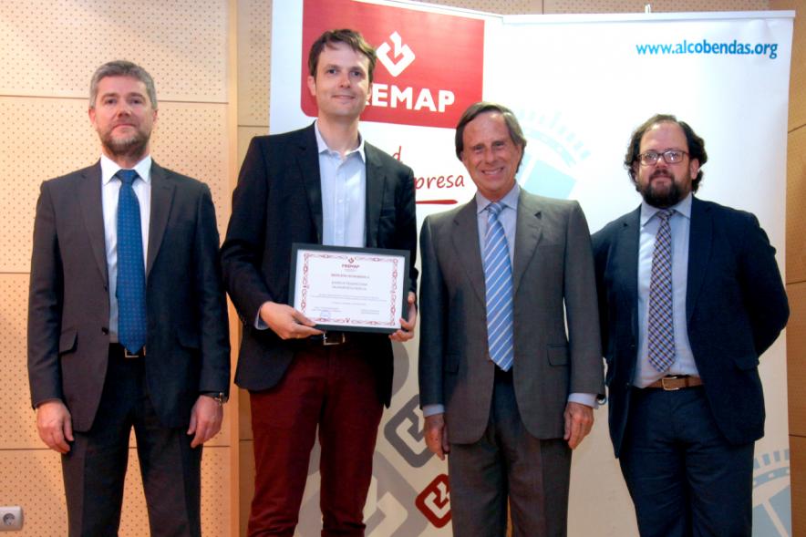 Reconocimientos FREMAP - Posado de las autoridades con los premiados  de Fremap.