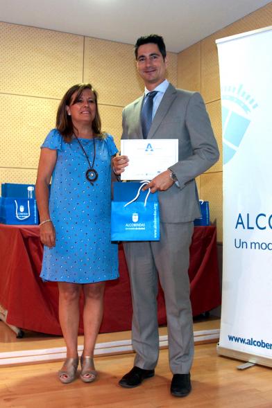 Entrega Reconocimiento Empresas por Igualdad Salarial y Alcobendas Concilia - Imagen de uno de las homenajeados.