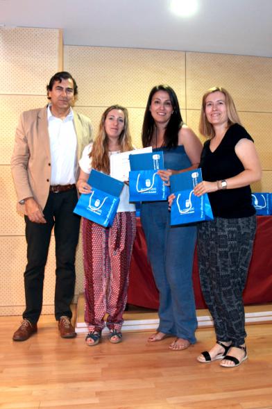 Entrega Reconocimiento Empresas por Igualdad Salarial y Alcobendas Concilia - Imagen de varias de las homenajeadas.