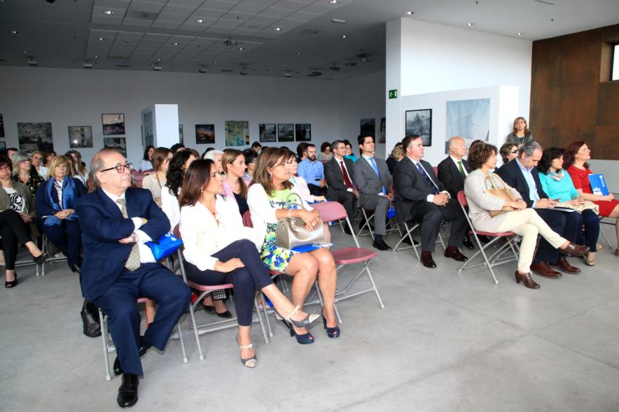 Reconocimiento a Empresas por Igualdad Salarial y Alcobendas Concilia - Imagen público asistente al acto.