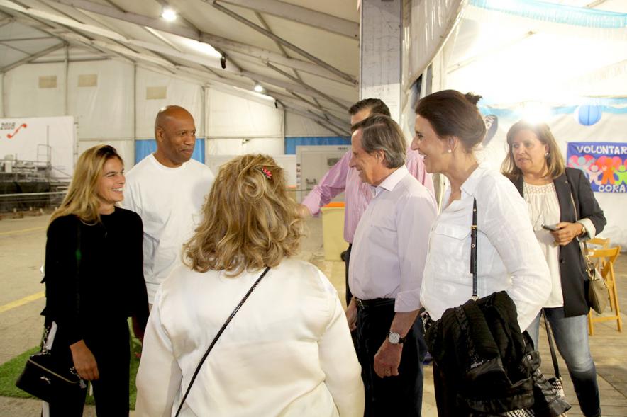 Delegación municipal durante la visita