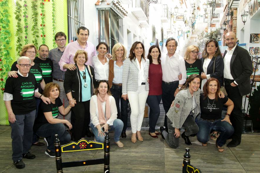 Delegación municipal durante la visita
