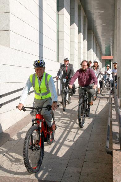 Semana de la Movilidad - Recorrido en Bicicleta - Las autoridades en bicicleta.