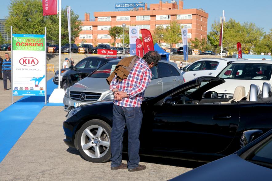 Inauguración de la 8ª Feria de Vehículo de Ocasión -  Los vehículos de la feria.